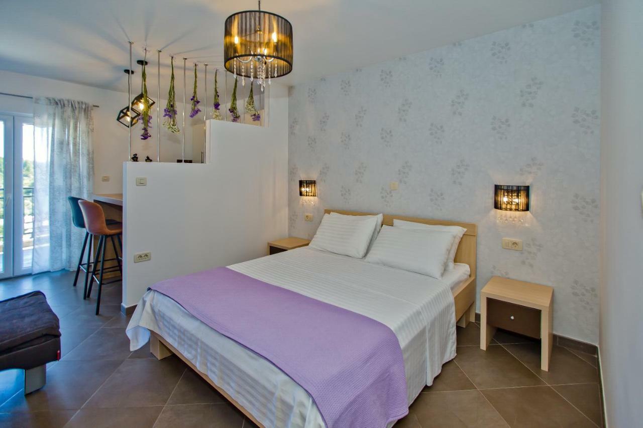 Island Hvar Seaside Villa Levanda With Beach, Pool & Seaview Хвар Екстер'єр фото