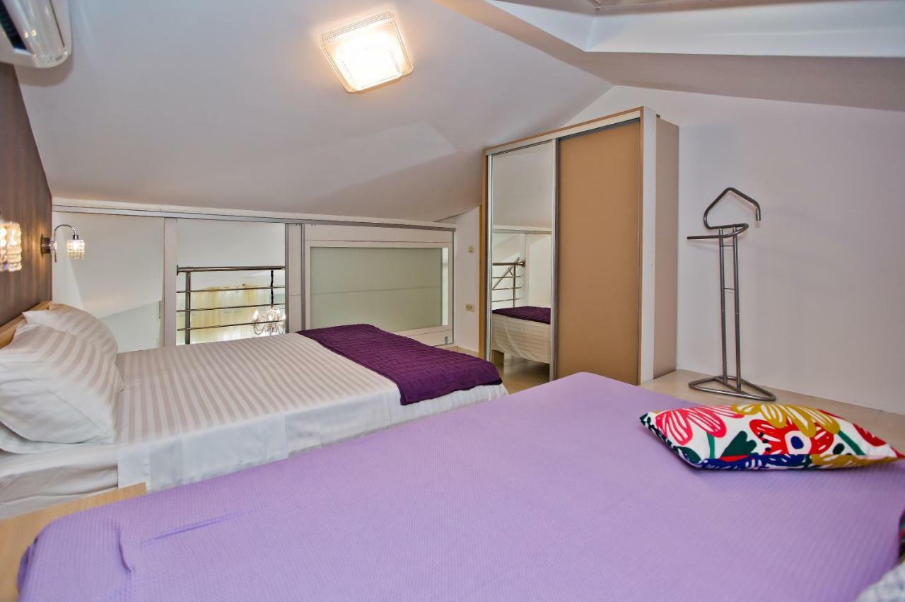 Island Hvar Seaside Villa Levanda With Beach, Pool & Seaview Хвар Екстер'єр фото